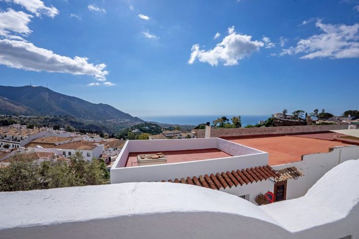 Image No.7-3 Bed Apartment for sale