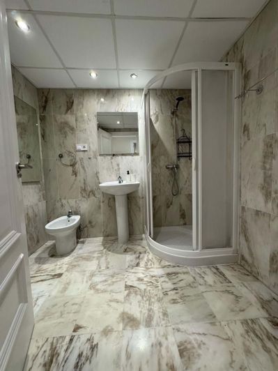 Image No.17-2 Bed Apartment for sale