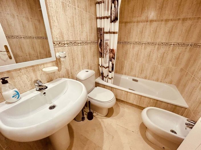 Image No.14-3 Bed Apartment for sale