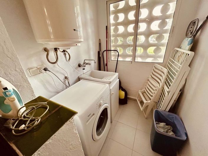 Image No.15-3 Bed Apartment for sale