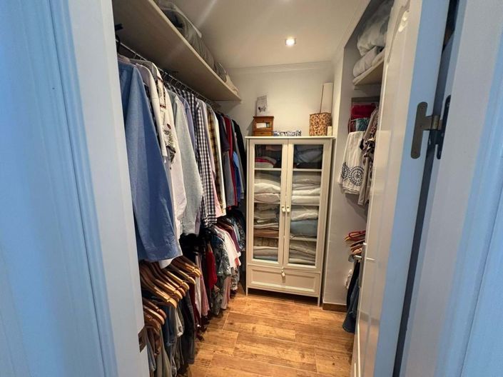 Image No.13-3 Bed Townhouse for sale