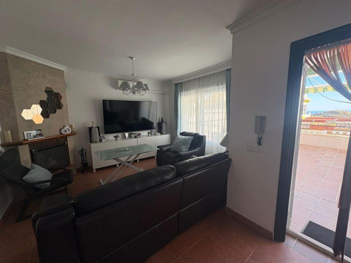 Image No.4-3 Bed Townhouse for sale