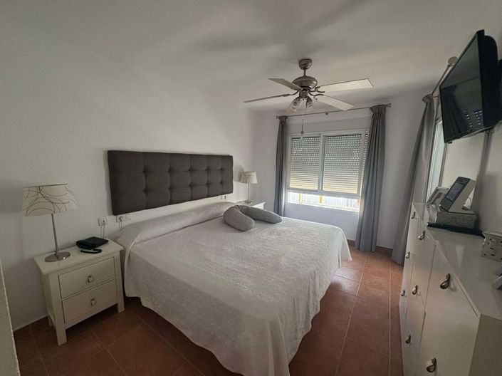 Image No.5-3 Bed Townhouse for sale