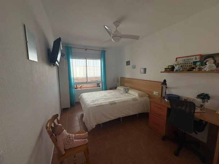 Image No.7-3 Bed Townhouse for sale