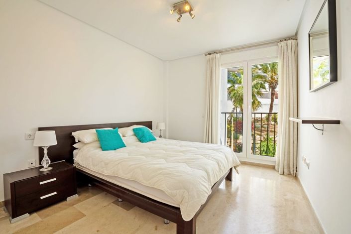 Image No.9-3 Bed Apartment for sale