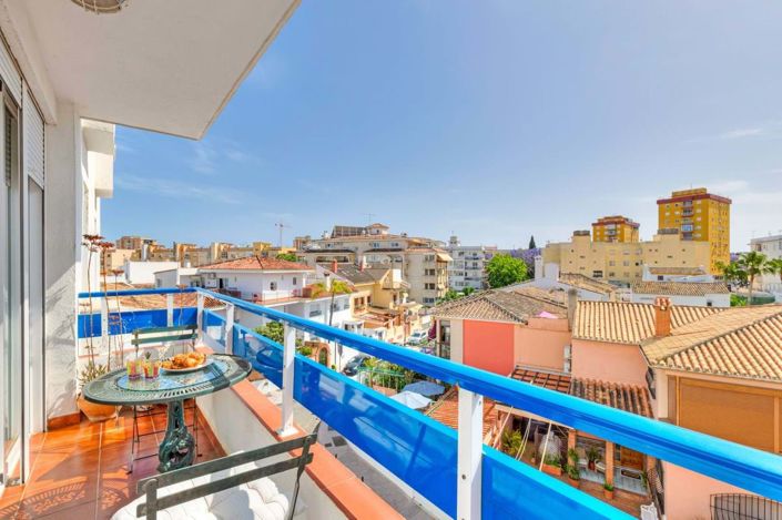 Image No.1-3 Bed Apartment for sale