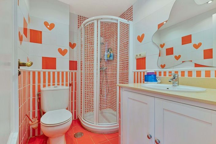 Image No.28-3 Bed Apartment for sale