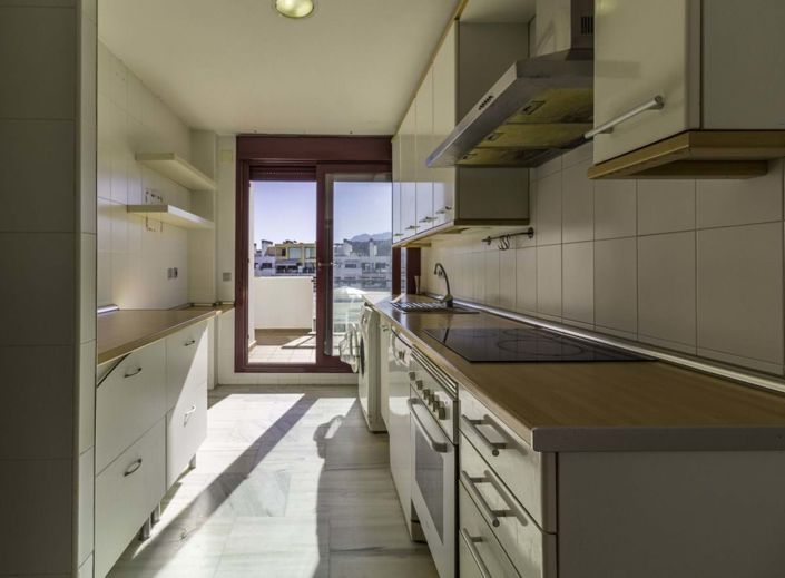 Image No.4-2 Bed Apartment for sale