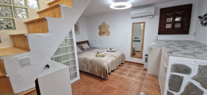 Image No.25-2 Bed Apartment for sale