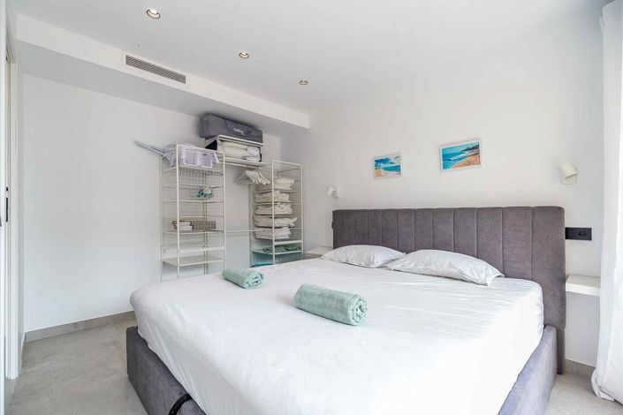 Image No.18-2 Bed Apartment for sale