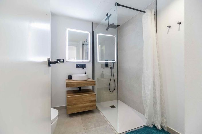 Image No.19-2 Bed Apartment for sale