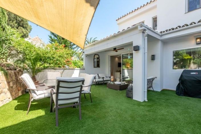 Image No.3-4 Bed Townhouse for sale