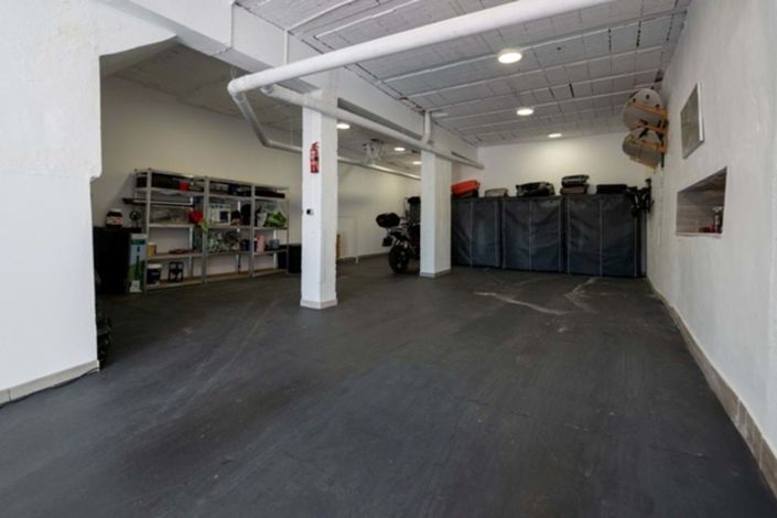 Image No.32-4 Bed Townhouse for sale