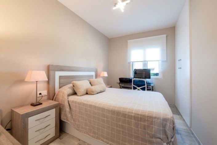 Image No.9-4 Bed Townhouse for sale