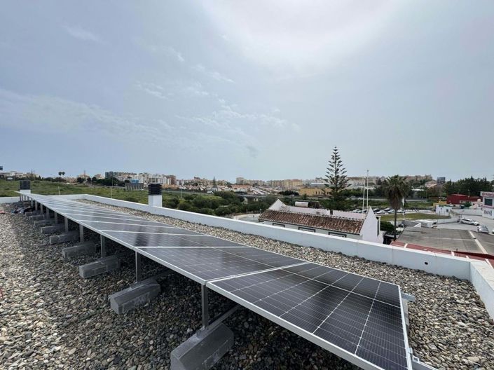 Image No.24-3 Bed Apartment for sale