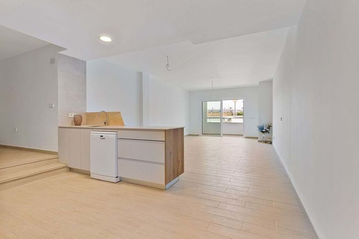 Image No.7-3 Bed Apartment for sale