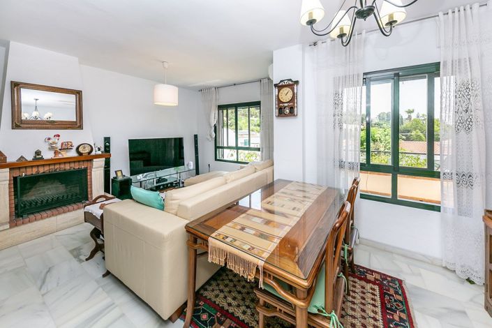 Image No.3-3 Bed Townhouse for sale