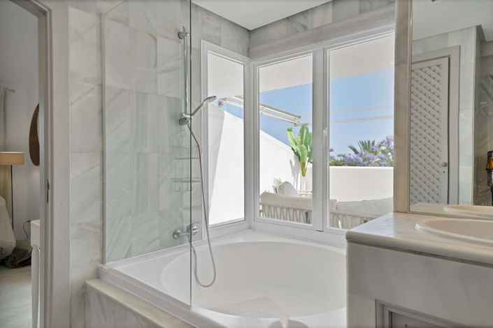 Image No.31-Maison de ville de 4 chambres à vendre à Golden Mile