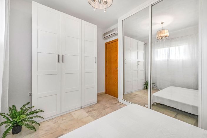 Image No.24-2 Bed Apartment for sale