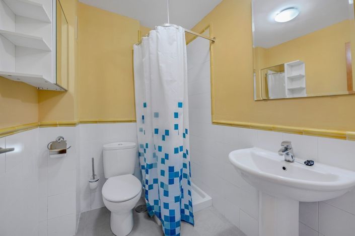 Image No.27-2 Bed Apartment for sale