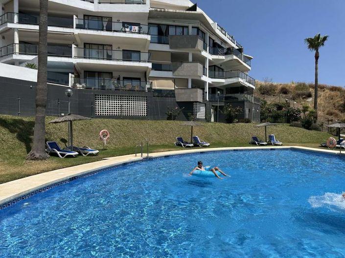 Image No.1-2 Bed Apartment for sale