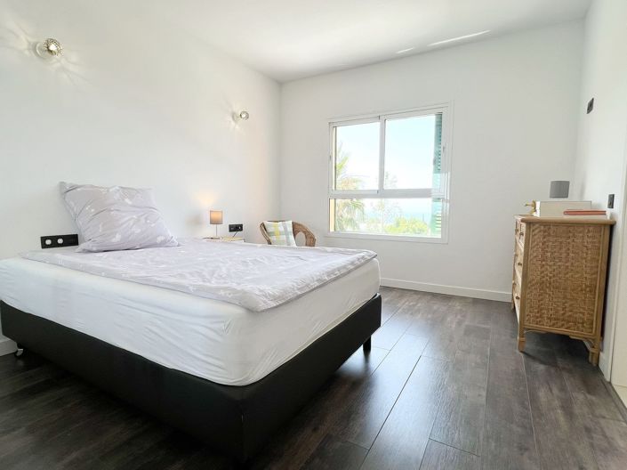 Image No.5-3 Bed Townhouse for sale