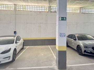3982-688675-78d1f4f8b6655591b02d22fabb36a692d