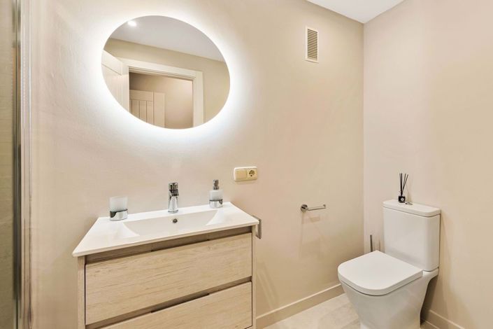 Image No.12-Appartement de 2 chambres à vendre à Benahavis