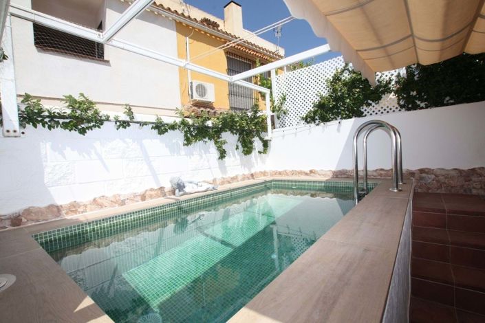 Image No.1-Maison de ville de 3 chambres à vendre à Marbella