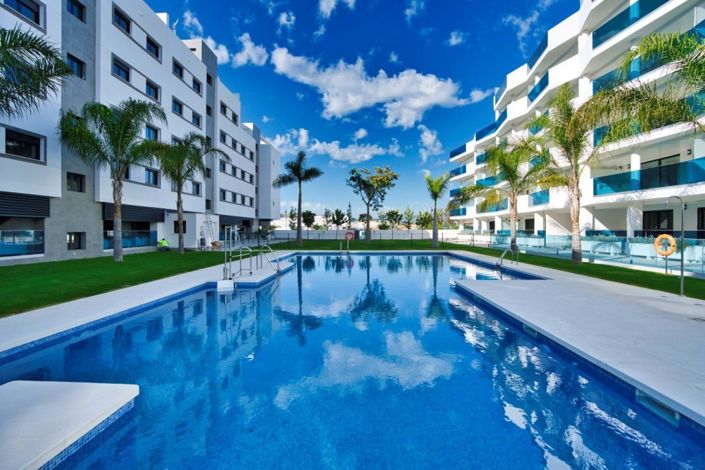 Image No.1-3 Bed Apartment for sale