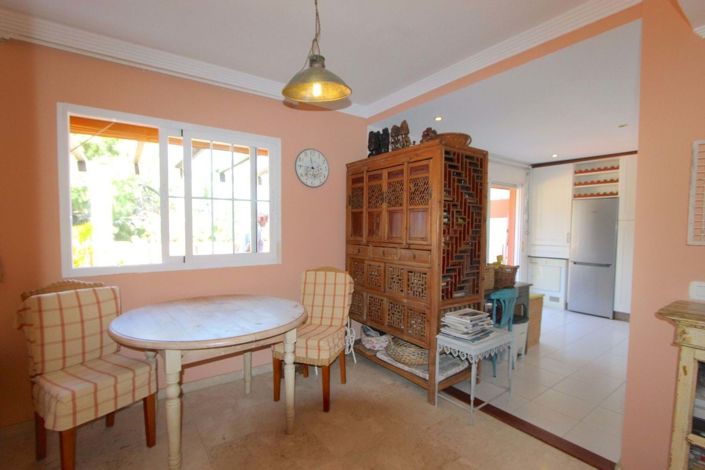 Image No.24-2 Bed Apartment for sale