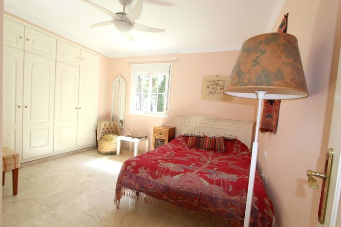 Image No.25-2 Bed Apartment for sale