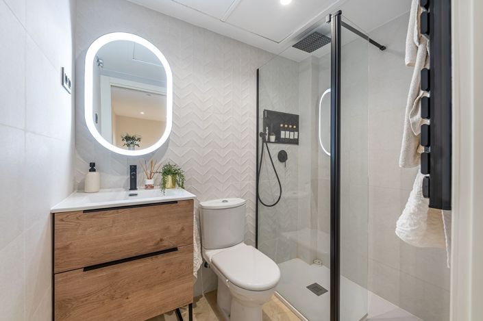 Image No.18-3 Bed Townhouse for sale