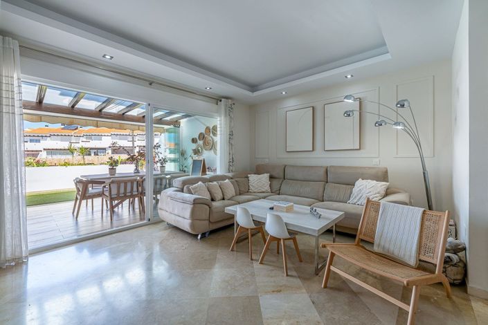 Image No.3-3 Bed Townhouse for sale