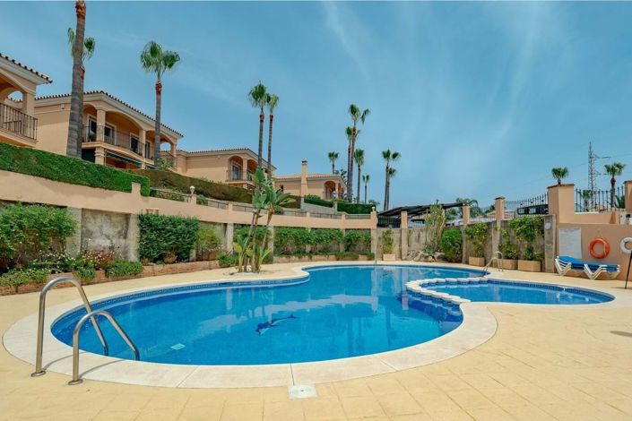 Image No.1-3 Bed Townhouse for sale