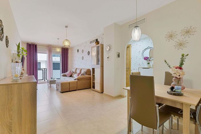 Image No.1-3 Bed Apartment for sale