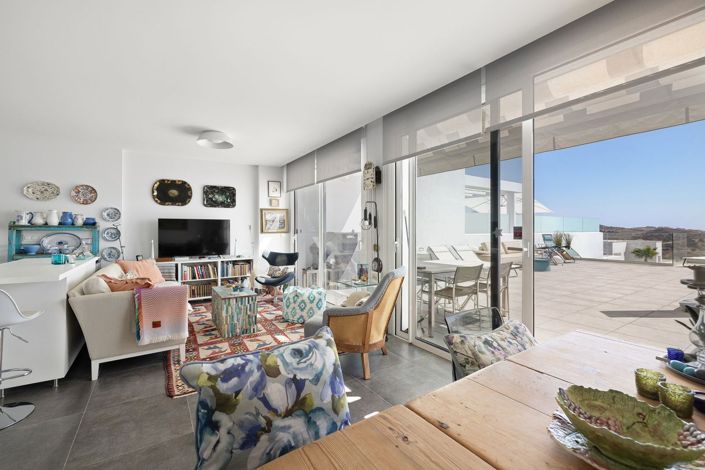 Image No.17-3 Bed Apartment for sale