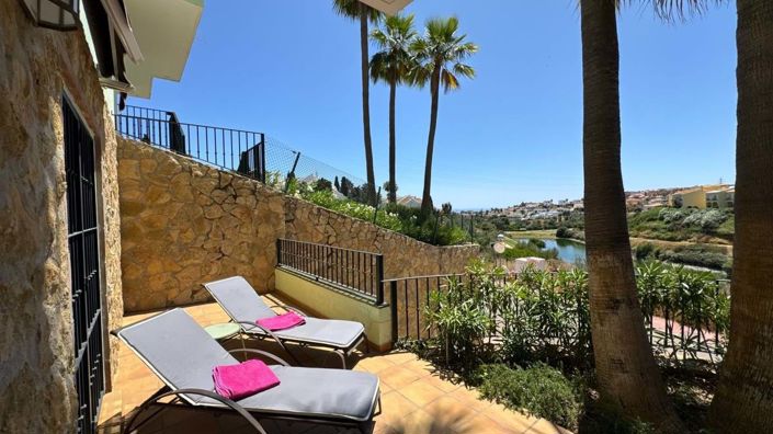 Image No.8-2 Bed Apartment for sale