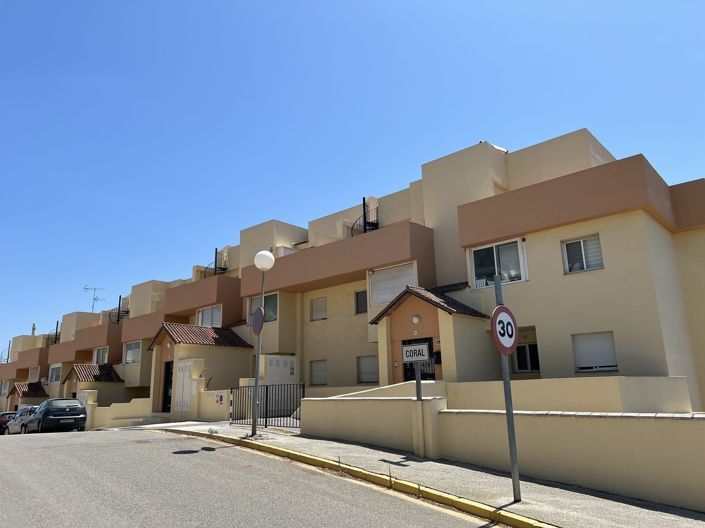 Image No.16-2 Bed Apartment for sale