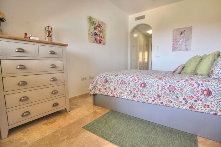 Image No.13-2 Bed Apartment for sale