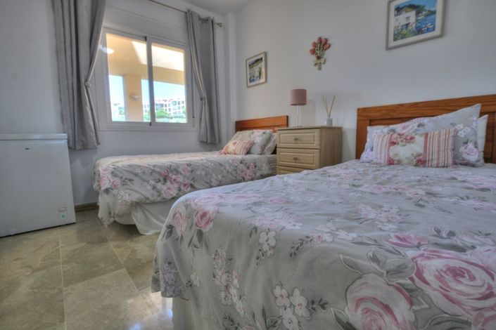 Image No.5-2 Bed Apartment for sale