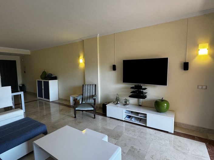 Image No.11-2 Bed Apartment for sale