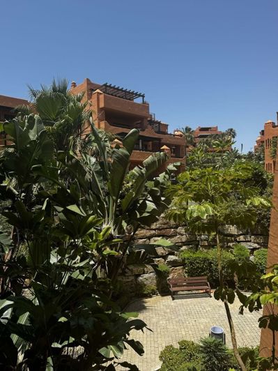 Image No.22-2 Bed Apartment for sale