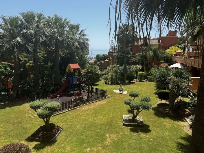 Image No.28-2 Bed Apartment for sale