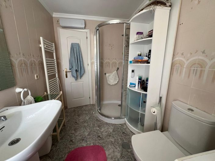 Image No.17-2 Bed Apartment for sale