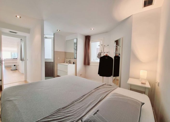 Image No.11-2 Bed Apartment for sale