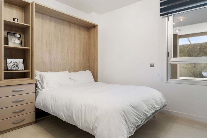 Image No.4-2 Bed Apartment for sale