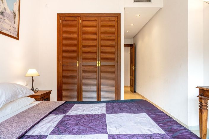 Image No.15-3 Bed Apartment for sale