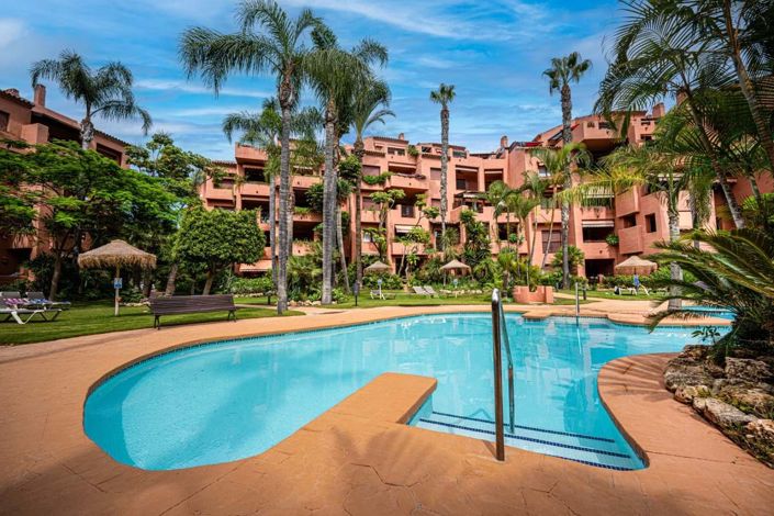 Image No.27-3 Bed Apartment for sale