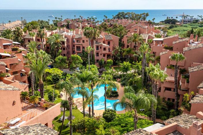 Image No.8-3 Bed Apartment for sale